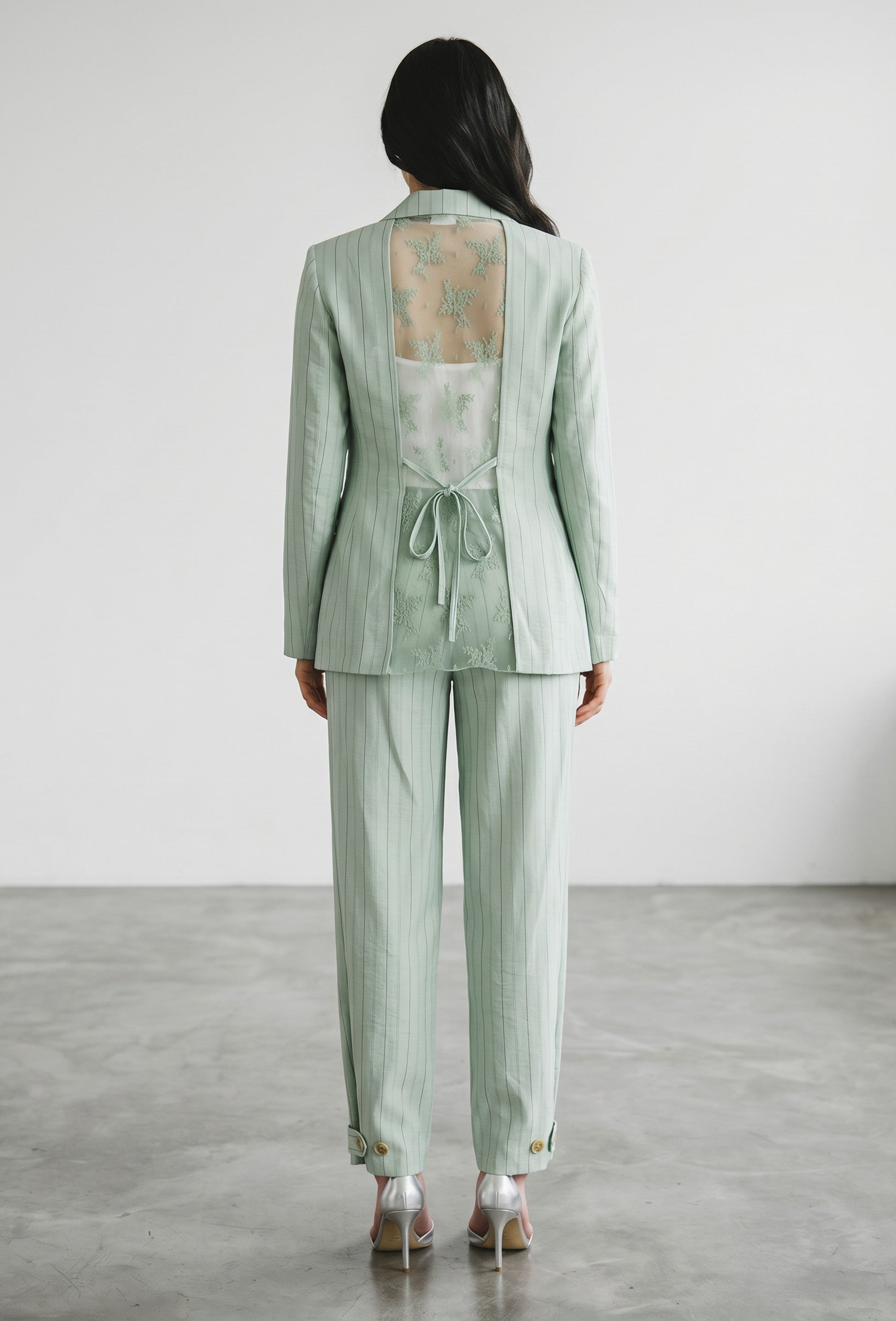 Pantaloni dama verzi eleganti material fluid