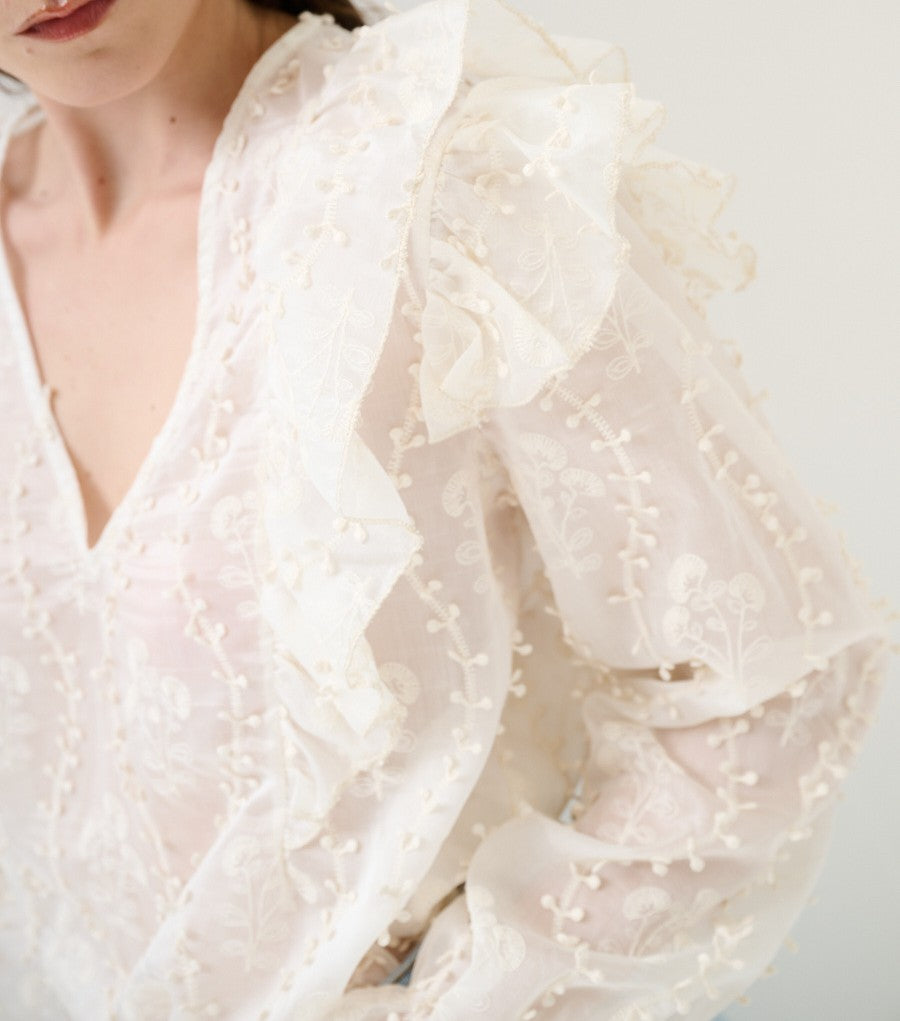 Cămașă damă cu broderie și decolteu în V