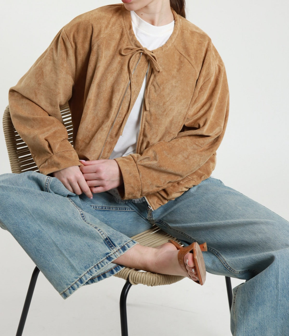 Geaca de dama stil bomber din piele întoarsa